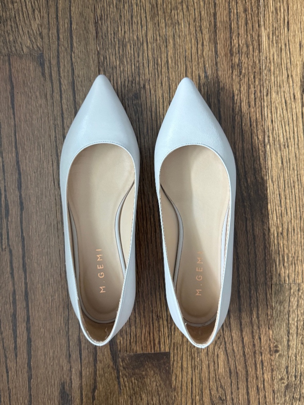 M.Gemi Esatto Pointed Toe Flat - Cream Leather - Size 37